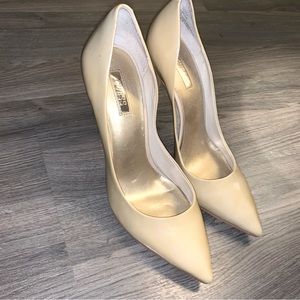Guess size 8.5 nude stiletto  excellent used condition